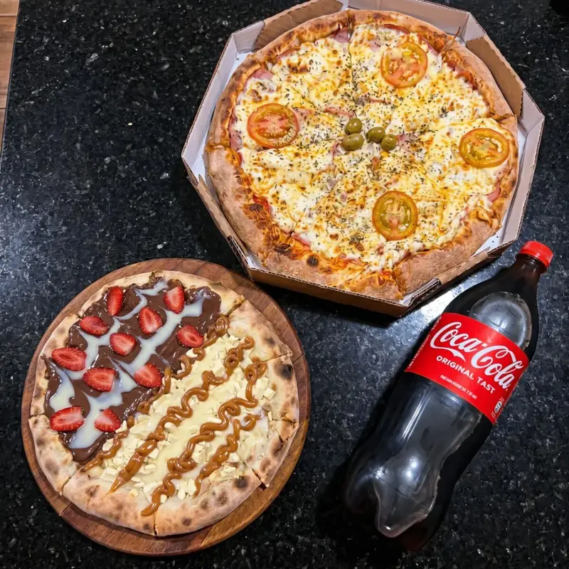 COMBO 1 SUPREMA + 1 DOCE + REFRI 2L